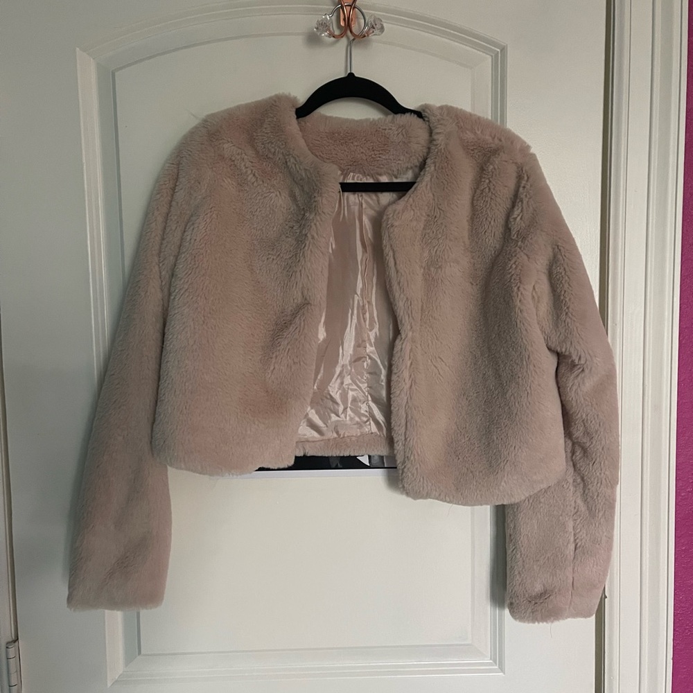 Carmin Crop Top Party Coat